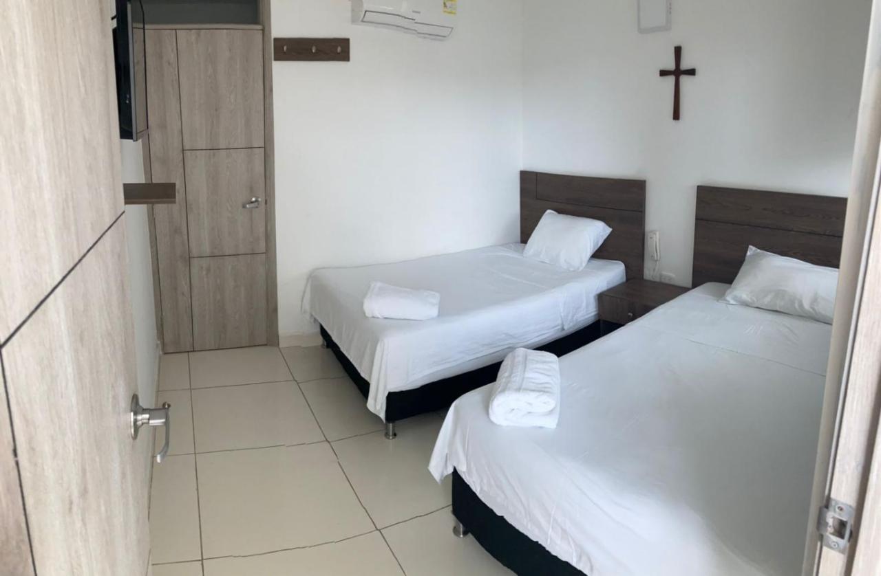 Hotel Hih Brisas De La Sierra ซันตามาร์ตา ภายนอก รูปภาพ