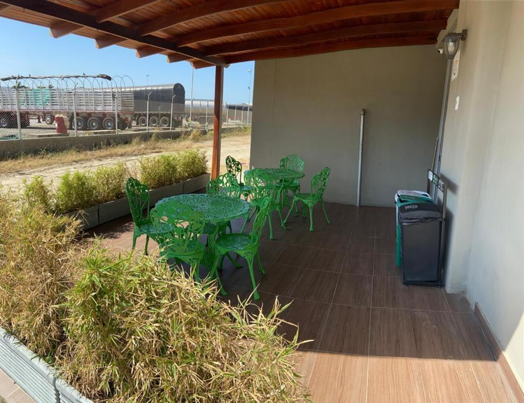 Hotel Hih Brisas De La Sierra ซันตามาร์ตา ภายนอก รูปภาพ