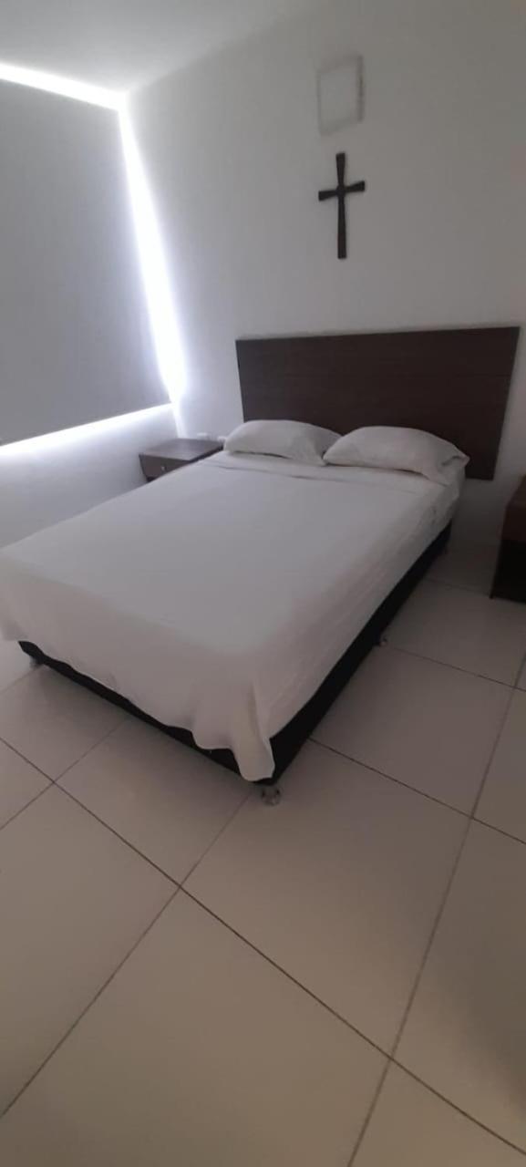 Hotel Hih Brisas De La Sierra ซันตามาร์ตา ภายนอก รูปภาพ